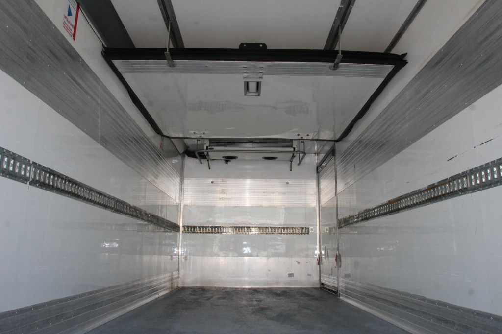 Iveco ML160E22 E5 Carrier S Bi-Temp. Strom TW Tür+LBW - Camión frigorífico: foto 2 Iveco ML160E22 E5 Carrier S Bi-Temp. Strom TW Tür+LBW - Camión frigorífico: foto 2