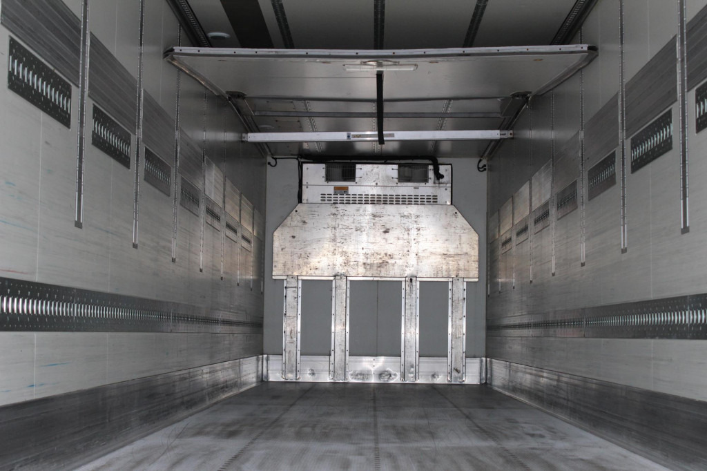 Krone CV 1950 MT Bi-Temp Doppelstock Blumen Aluboden - Semirremolque frigorífico: foto 4 Krone CV 1950 MT Bi-Temp Doppelstock Blumen Aluboden - Semirremolque frigorífico: foto 4