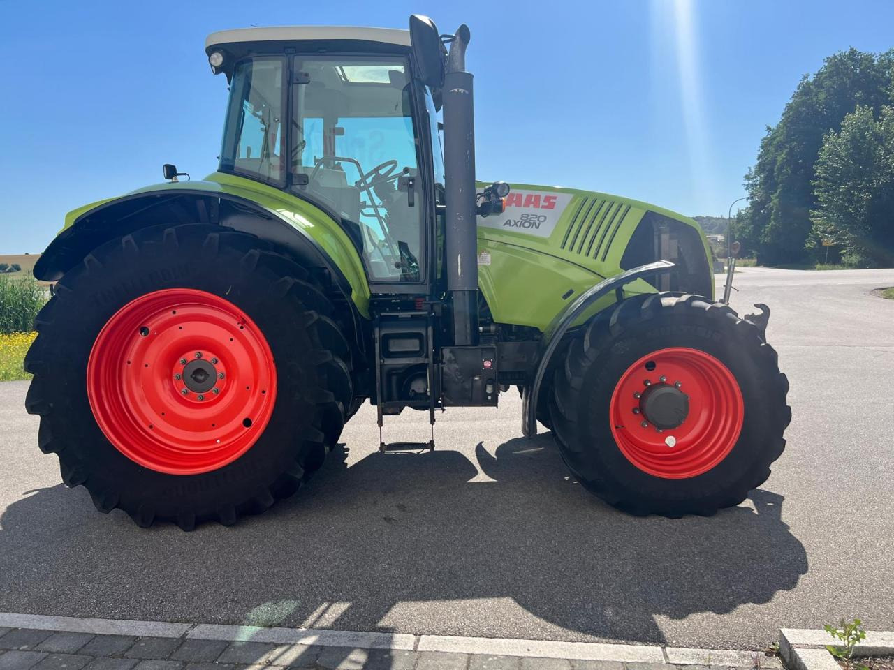 CLAAS Axion 820 CMATIC, FZW, FKH, TOP - Tractor: foto 4 CLAAS Axion 820 CMATIC, FZW, FKH, TOP - Tractor: foto 4
