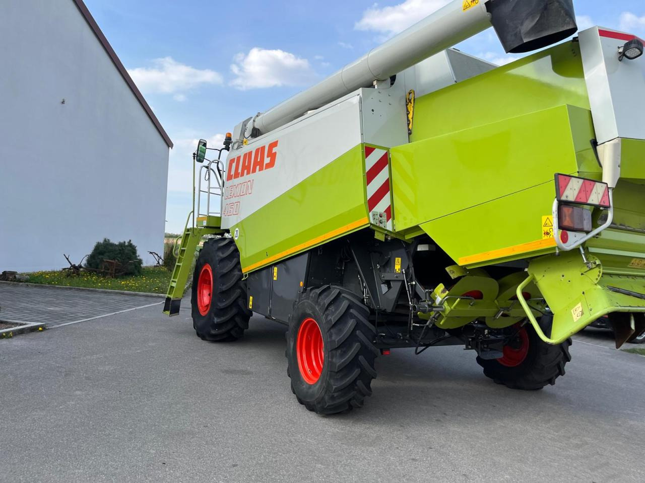 CLAAS Lexion 460 mit Schneidwerk V660, 3D-Kamera, Raps, Bj. 2001 - Cosechadora de granos: foto 3 CLAAS Lexion 460 mit Schneidwerk V660, 3D-Kamera, Raps, Bj. 2001 - Cosechadora de granos: foto 3