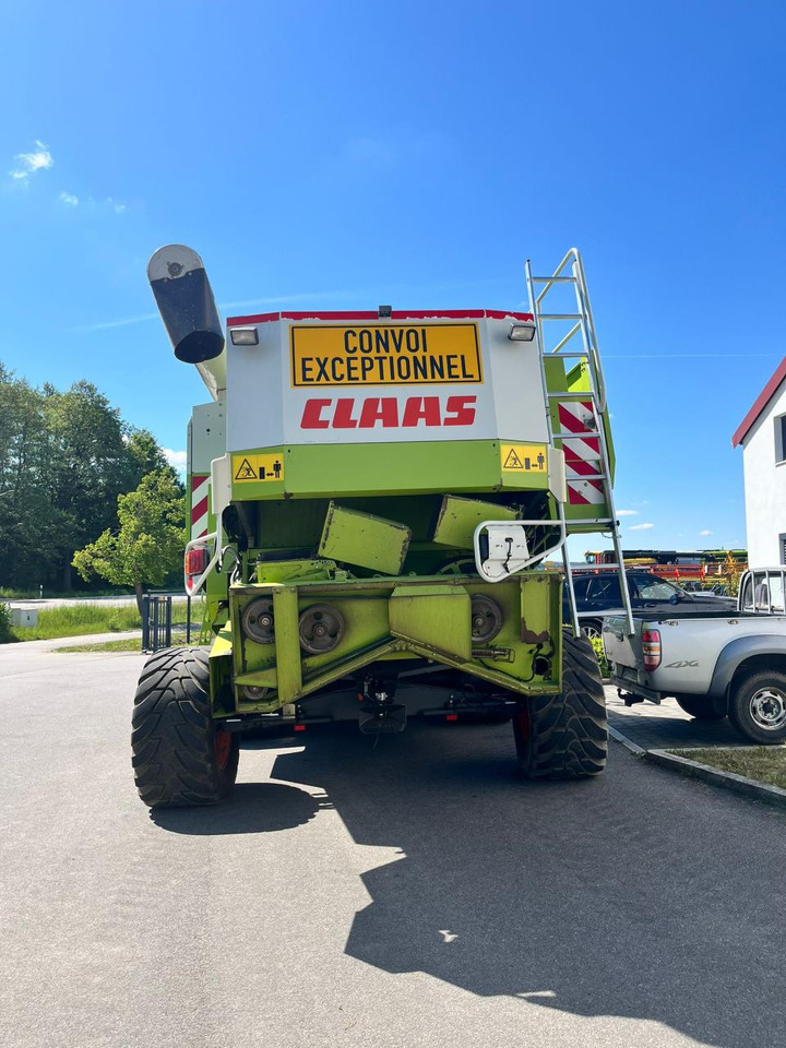 CLAAS Lexion 480 TT, ca. 3956 Bh, Baujahr - Cosechadora de granos: foto 5 CLAAS Lexion 480 TT, ca. 3956 Bh, Baujahr - Cosechadora de granos: foto 5