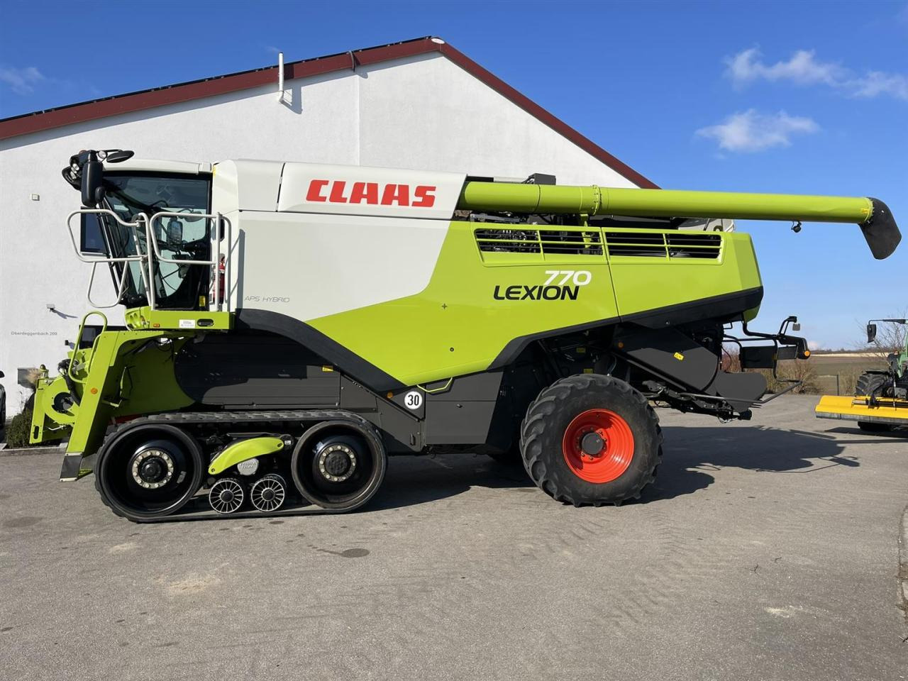 CLAAS Lexion 770TT Modell C76 mit CEMOS AUTOMATIC und Schneidwerk V1230 - Cosechadora de granos: foto 2 CLAAS Lexion 770TT Modell C76 mit CEMOS AUTOMATIC und Schneidwerk V1230 - Cosechadora de granos: foto 2
