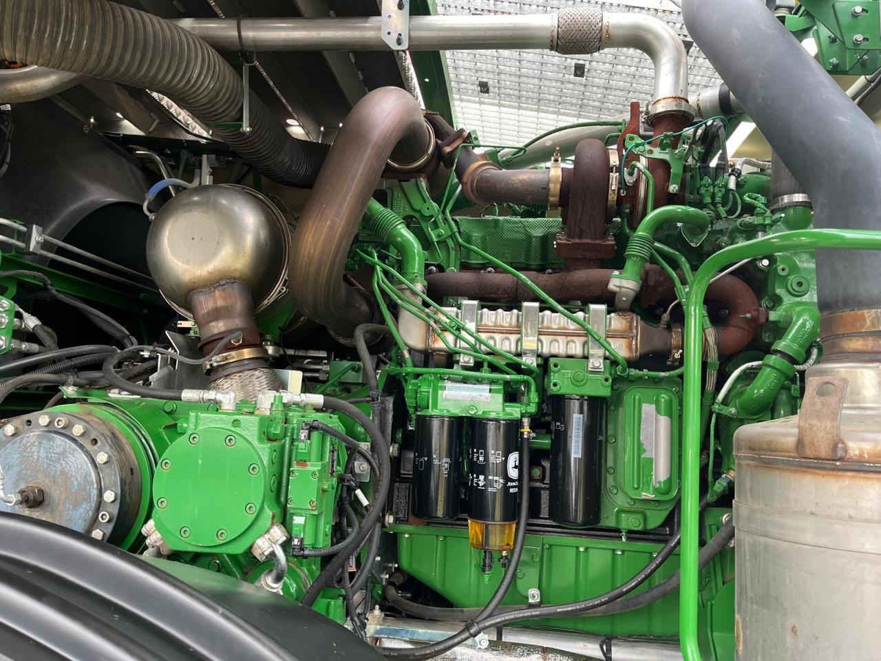 Leasing de John Deere 8300i Feldhäcksler, Harvestlap, Pickup, Kemper, erst 910 Betriebsstunden, Baujahr 2018 John Deere 8300i Feldhäcksler, Harvestlap, Pickup, Kemper, erst 910 Betriebsstunden, Baujahr 2018: foto 11