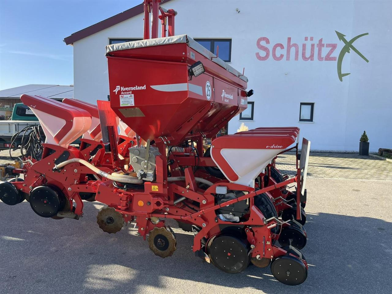 Kverneland Optima HD, e-drive, Section Control, Bj. 2016 - Sembradora de precisión: foto 3 Kverneland Optima HD, e-drive, Section Control, Bj. 2016 - Sembradora de precisión: foto 3