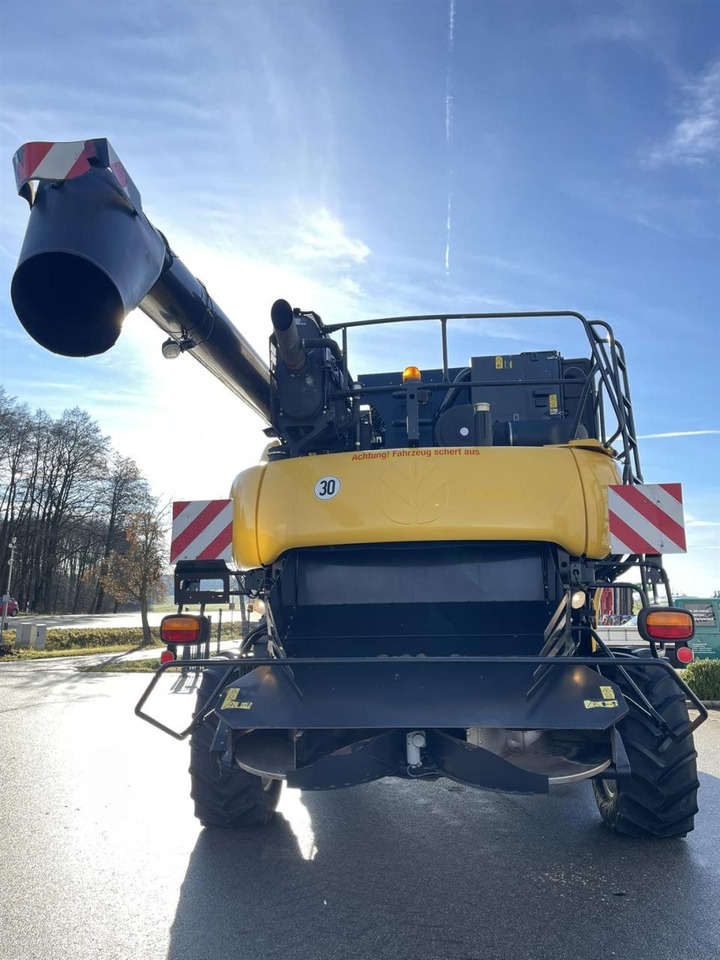 New Holland CR9080 Elevation Allrad - Cosechadora de granos: foto 5 New Holland CR9080 Elevation Allrad - Cosechadora de granos: foto 5