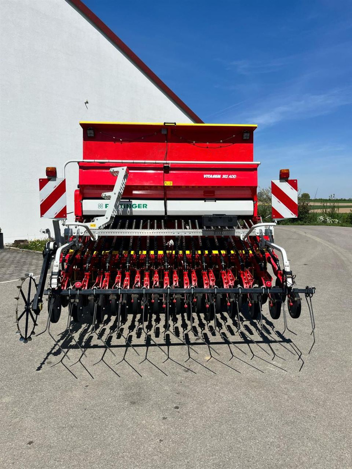 Pöttinger 3m Vitasem 302 ADD + Pöttinger Lion 303.12 WG - Combinado de siembra: foto 4 Pöttinger 3m Vitasem 302 ADD + Pöttinger Lion 303.12 WG - Combinado de siembra: foto 4