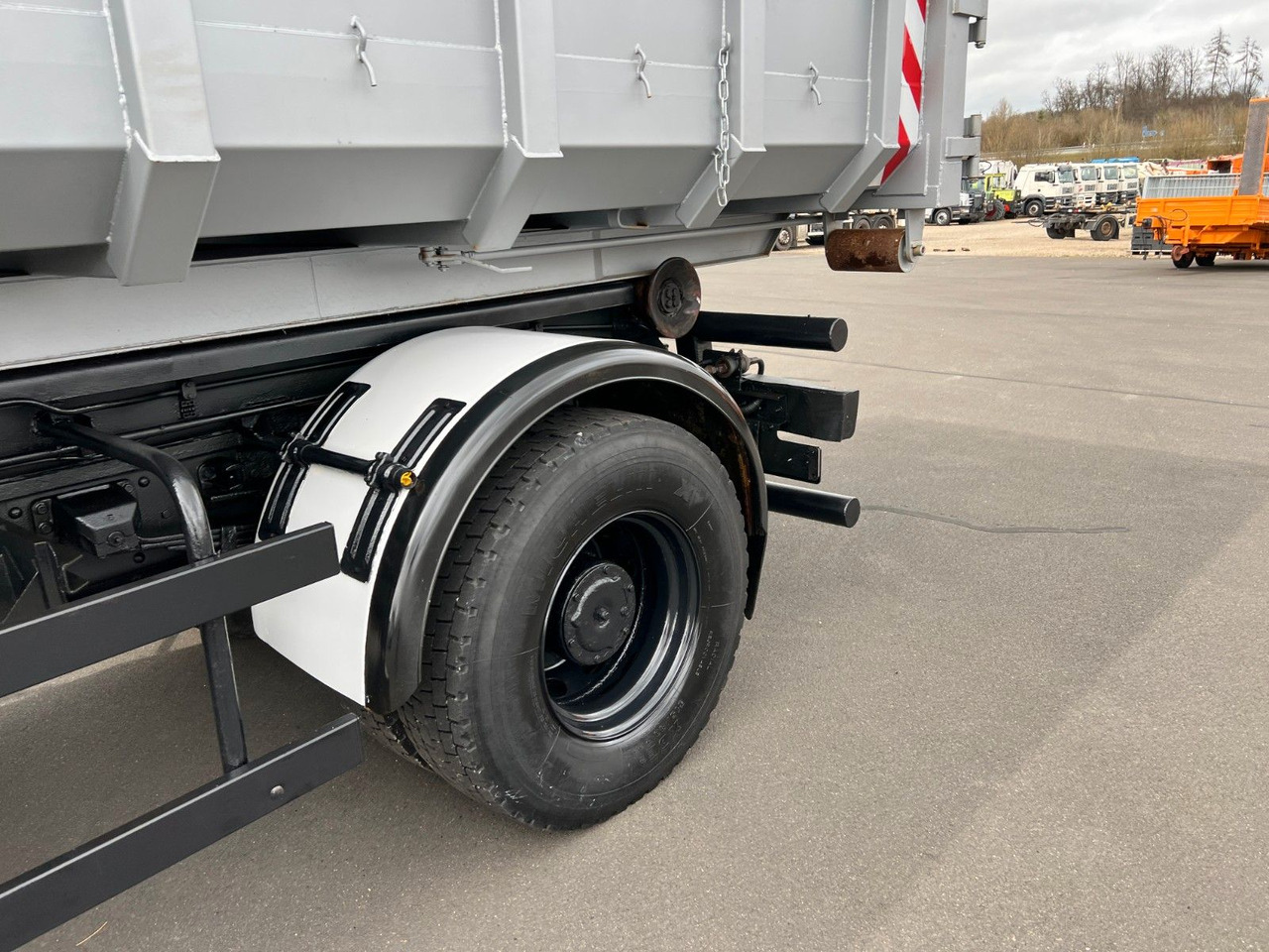 Iveco Magirus Turbo 160-30 AH - Oldtimer- V 8 - Motor Iveco Magirus Turbo 160-30 AH - Oldtimer- V 8 - Motor - Camión multibasculante: foto 4 Iveco Magirus Turbo 160-30 AH - Oldtimer- V 8 - Motor Iveco Magirus Turbo 160-30 AH - Oldtimer- V 8 - Motor - Camión multibasculante: foto 4