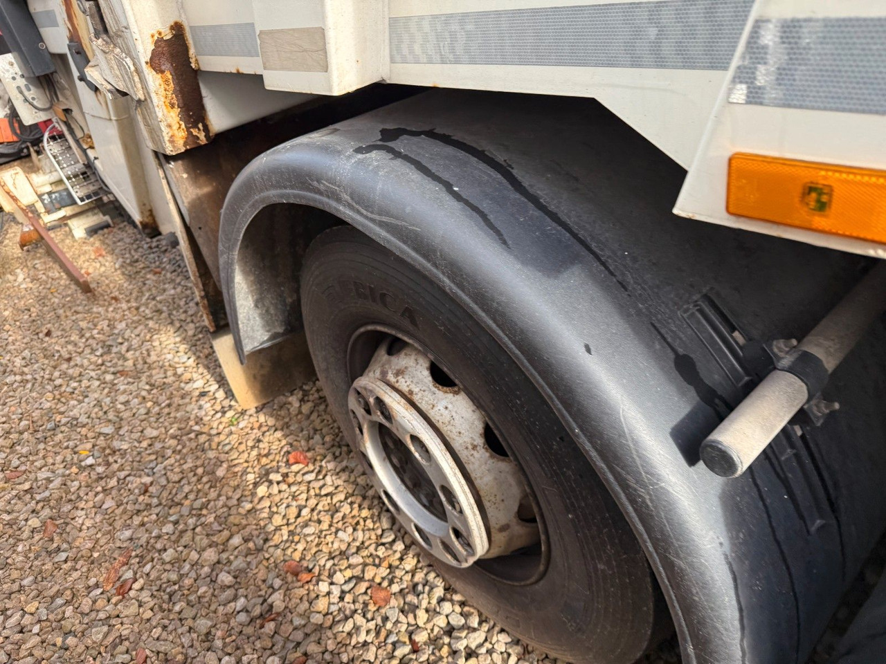 Camión de basura Mercedes-Benz Actros 2532 6x2 MP3 Faun Power Press 524: foto 11 Camión de basura Mercedes-Benz Actros 2532 6x2 MP3 Faun Power Press 524: foto 11