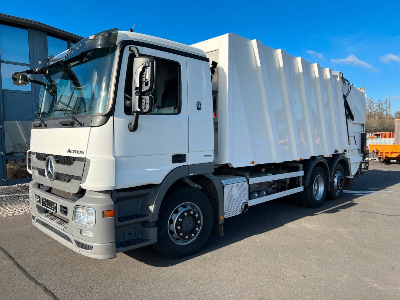 Mercedes-Benz Actros 2532 6x2 MP3 Faun Power Press 524 Mercedes-Benz Actros 2532 6x2 MP3 Faun Power Press 524 - Camión de basura: foto 1 Mercedes-Benz Actros 2532 6x2 MP3 Faun Power Press 524 Mercedes-Benz Actros 2532 6x2 MP3 Faun Power Press 524 - Camión de basura: foto 1