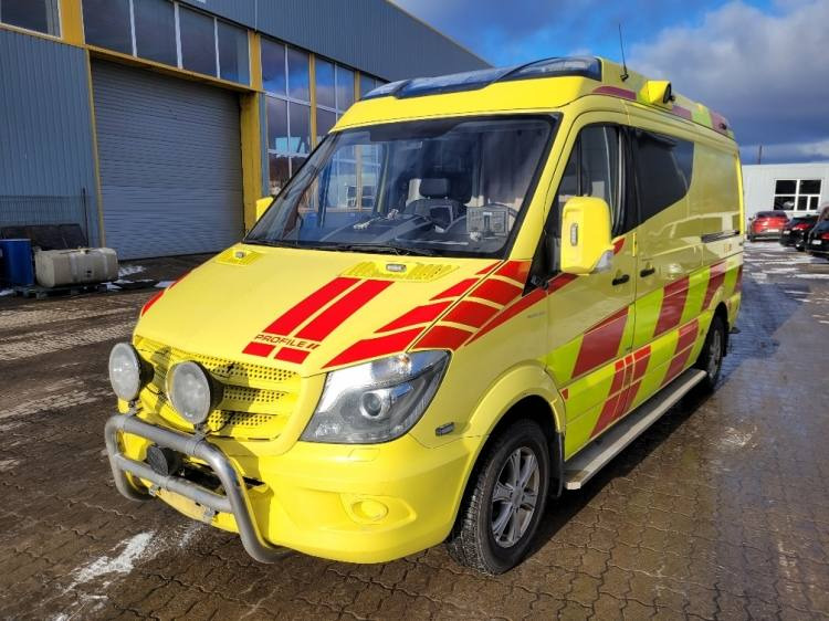 MERCEDES – BENZ SPRINTER AMBULANCE (PROFILE) KLIMA 2.2016 EURO 6 - Ambulancia: foto 2 MERCEDES – BENZ SPRINTER AMBULANCE (PROFILE) KLIMA 2.2016 EURO 6 - Ambulancia: foto 2