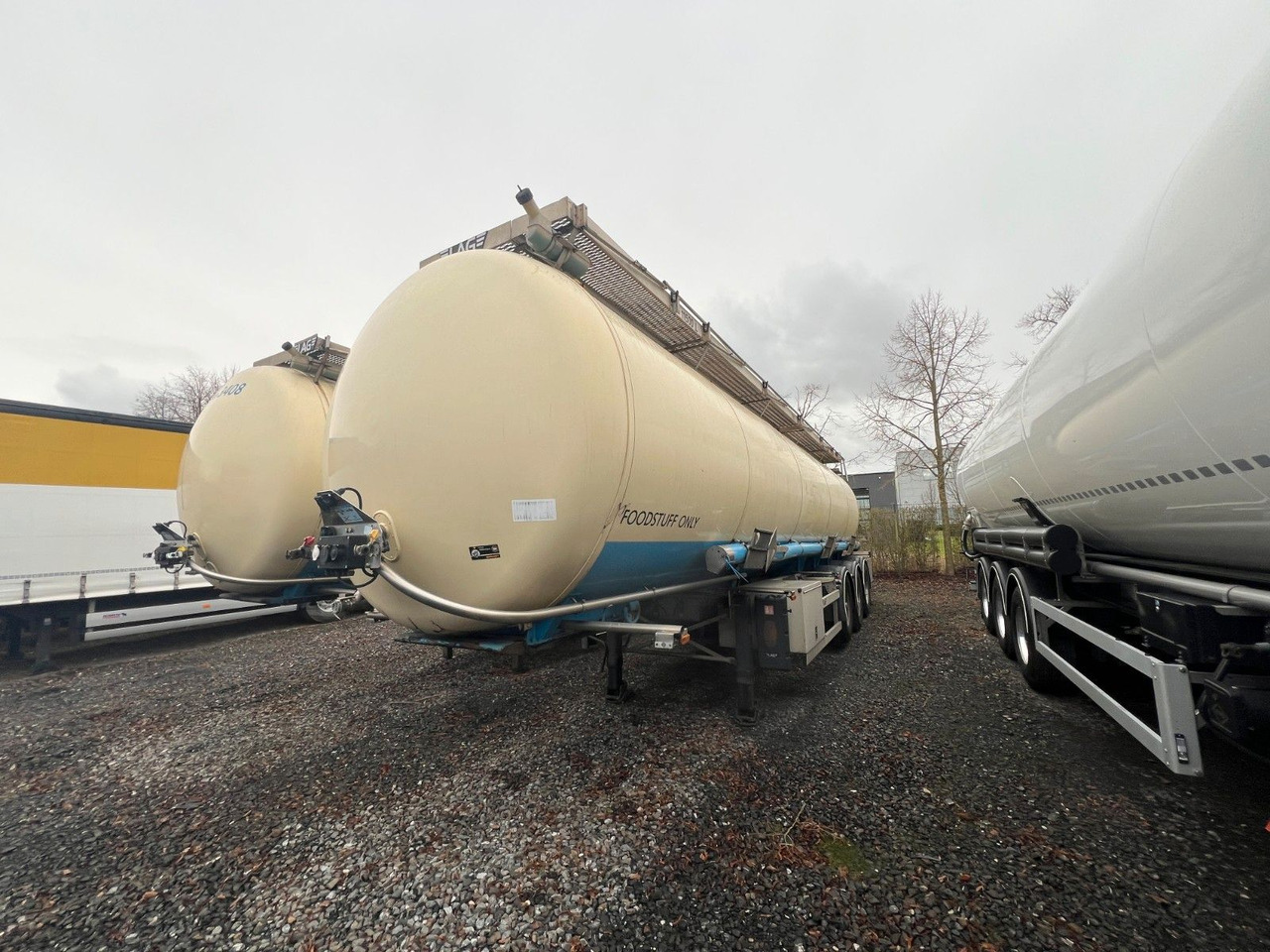 Lag 32000 l Lebensmitteltank mit 3 Kammern, ADR - Semirremolque cisterna: foto 3 Lag 32000 l Lebensmitteltank mit 3 Kammern, ADR - Semirremolque cisterna: foto 3