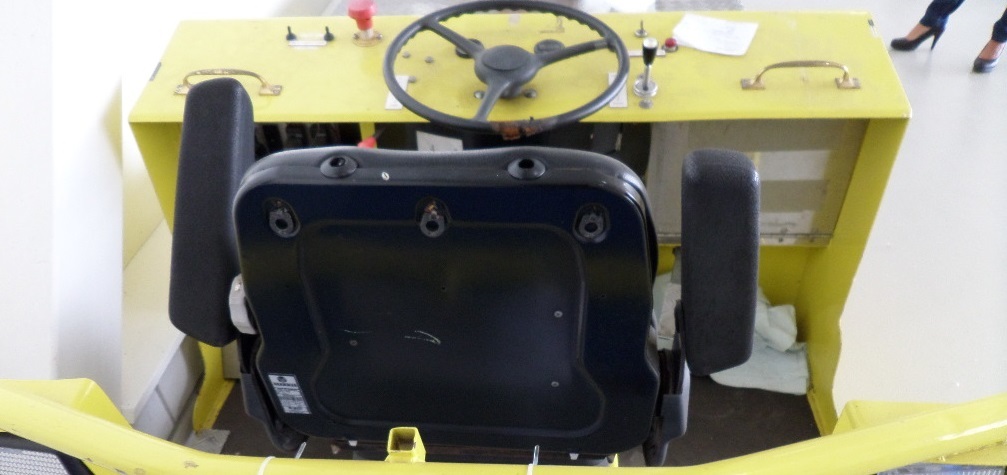 Liftow 75C - Remolcador de aviones: foto 2 Liftow 75C - Remolcador de aviones: foto 2