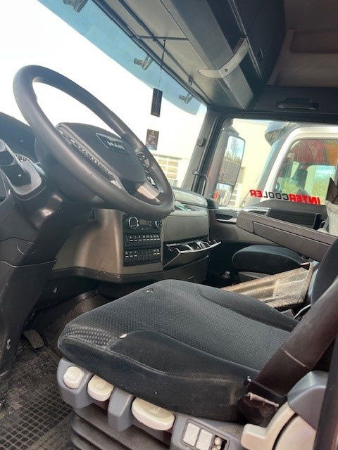 MAN TGX 18.440 .440 - Cabeza tractora: foto 3 MAN TGX 18.440 .440 - Cabeza tractora: foto 3