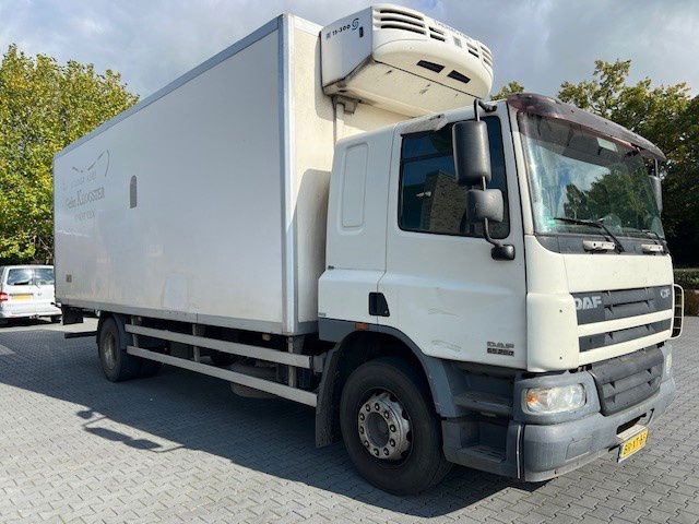 DAF CF 65.250 FA65.250 CF Manuel - Camión frigorífico: foto 2 DAF CF 65.250 FA65.250 CF Manuel - Camión frigorífico: foto 2