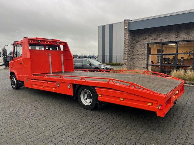 Mercedes-Benz Vario 813 Vario 815 D - Grua de remolque autos: foto 3 Mercedes-Benz Vario 813 Vario 815 D - Grua de remolque autos: foto 3