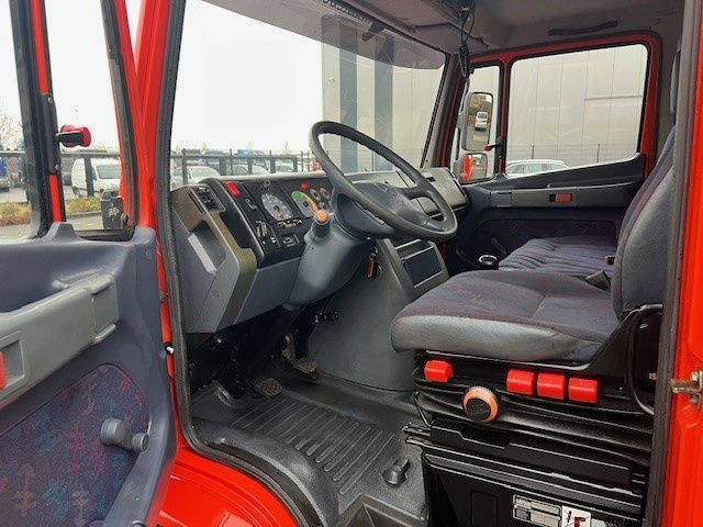 Mercedes-Benz Vario 813 Vario 815 D - Grua de remolque autos: foto 5 Mercedes-Benz Vario 813 Vario 815 D - Grua de remolque autos: foto 5