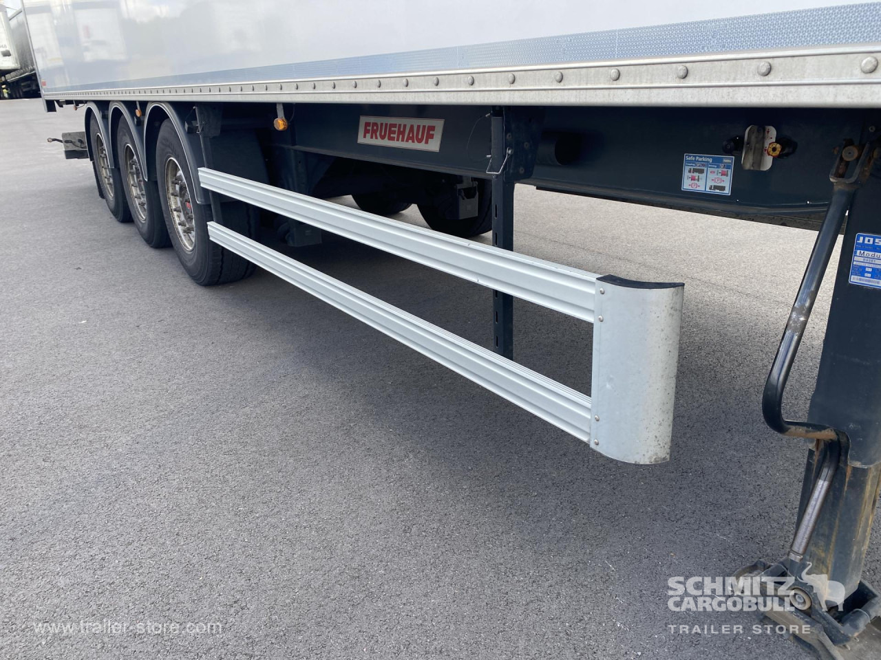 FRUEHAUF Dryfreight Standard - Semirremolque caja cerrada: foto 4 FRUEHAUF Dryfreight Standard - Semirremolque caja cerrada: foto 4