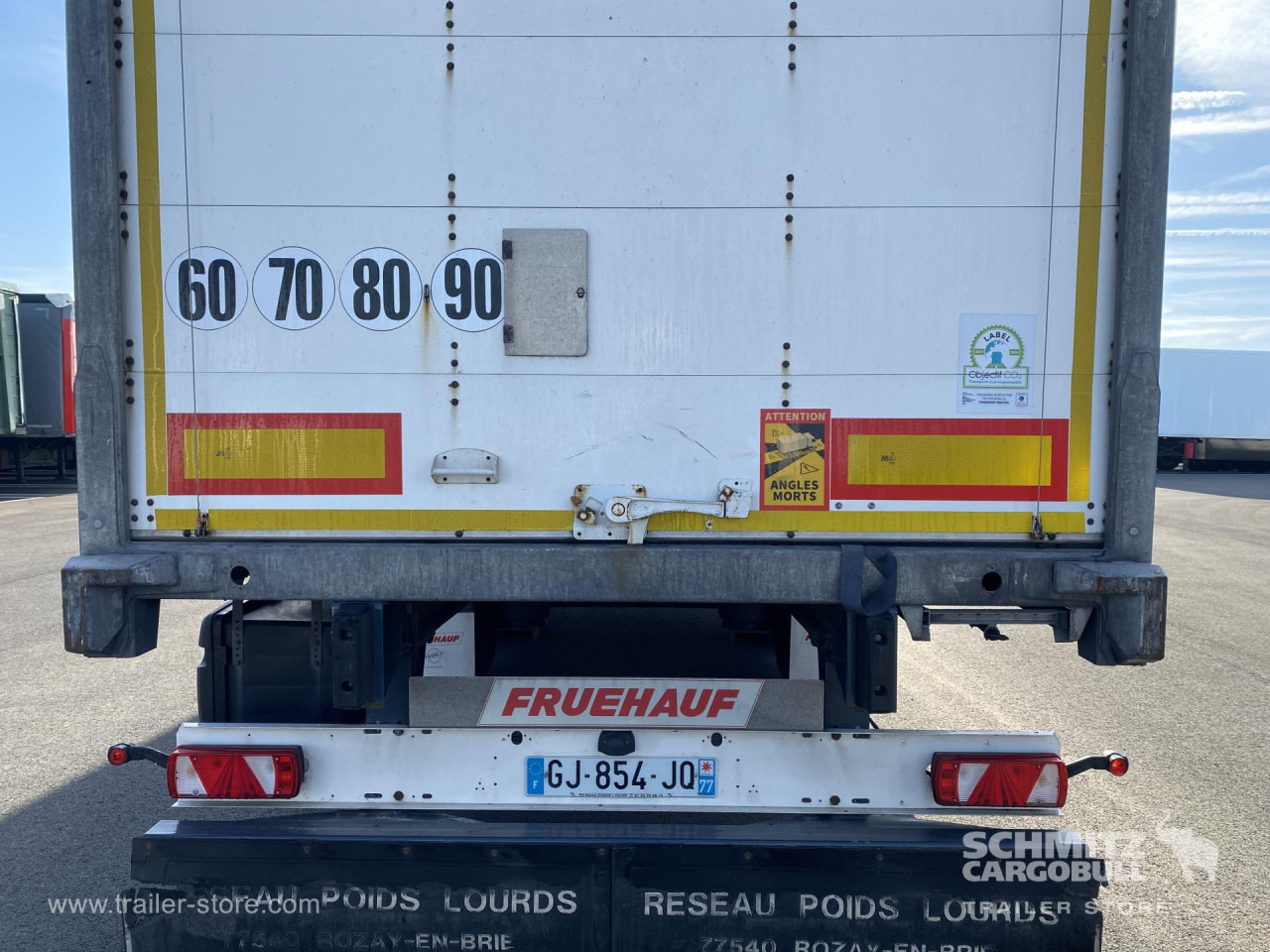 FRUEHAUF Dryfreight Standard Roller shutter door - Semirremolque caja cerrada: foto 3 FRUEHAUF Dryfreight Standard Roller shutter door - Semirremolque caja cerrada: foto 3