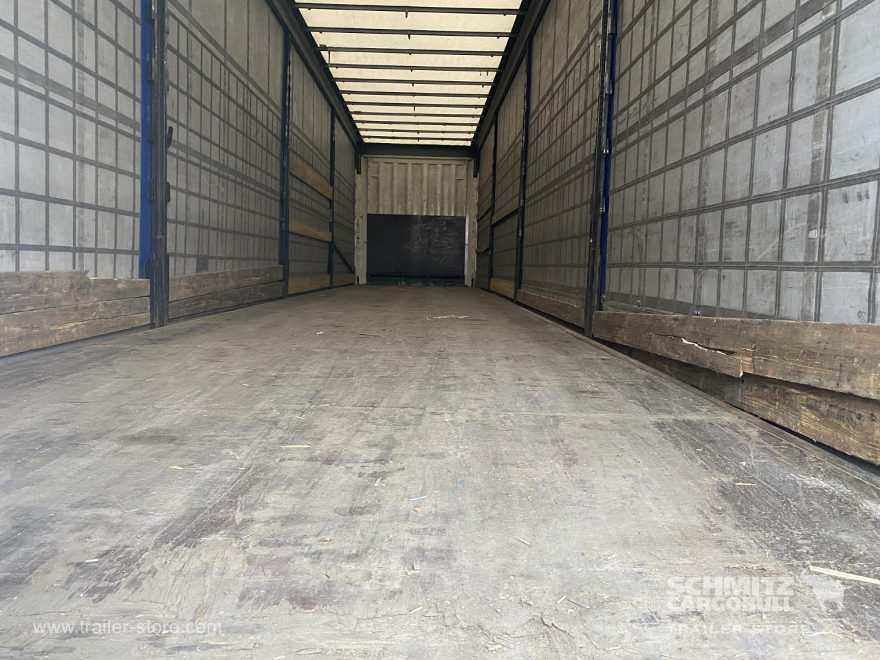 KRONE Curtainsider Standard - Semirremolque lona: foto 4 KRONE Curtainsider Standard - Semirremolque lona: foto 4