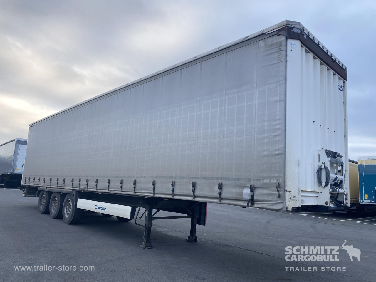 KRONE Curtainsider Standard - Semirremolque lona: foto 1 KRONE Curtainsider Standard - Semirremolque lona: foto 1