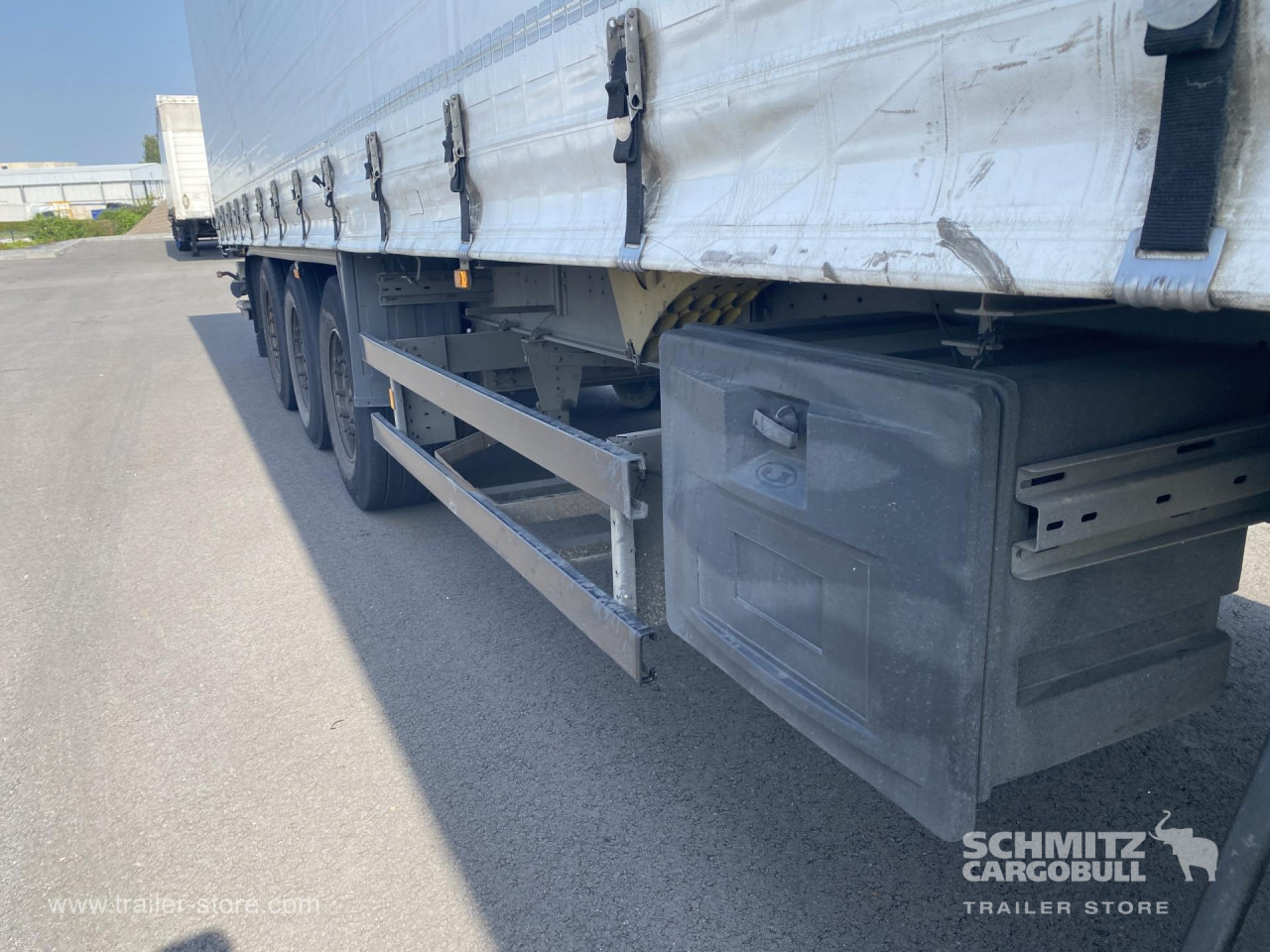 SCHMITZ Curtainsider Mega Taillift - Semirremolque lona: foto 4 SCHMITZ Curtainsider Mega Taillift - Semirremolque lona: foto 4