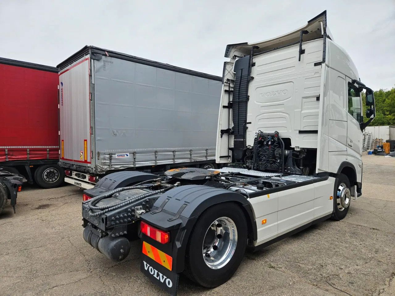 Volvo FH 460 Turbo Compound, I-Park, HYVA, Microwave, - Cabeza tractora: foto 3 Volvo FH 460 Turbo Compound, I-Park, HYVA, Microwave, - Cabeza tractora: foto 3