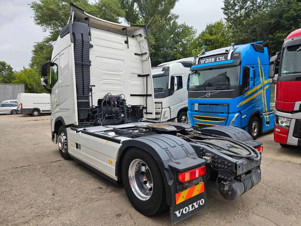 Volvo FH 460 Turbo Compound, I-Park, HYVA, Microwave, - Cabeza tractora: foto 4 Volvo FH 460 Turbo Compound, I-Park, HYVA, Microwave, - Cabeza tractora: foto 4