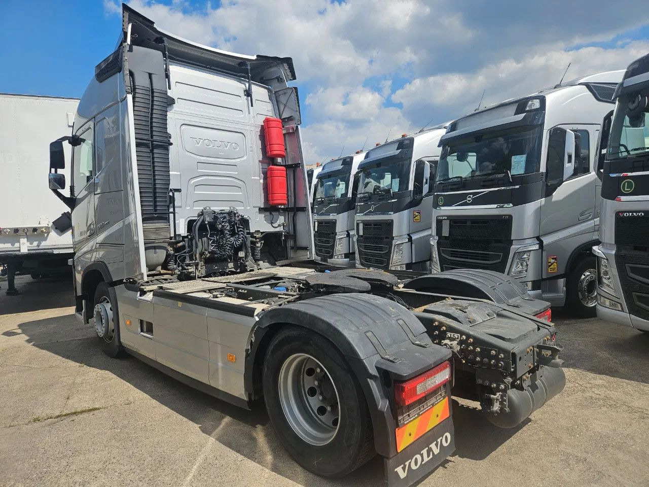 Volvo FH 500 Globe-Standard-I-Park- ACC- DAS-2 units - Cabeza tractora: foto 4 Volvo FH 500 Globe-Standard-I-Park- ACC- DAS-2 units - Cabeza tractora: foto 4