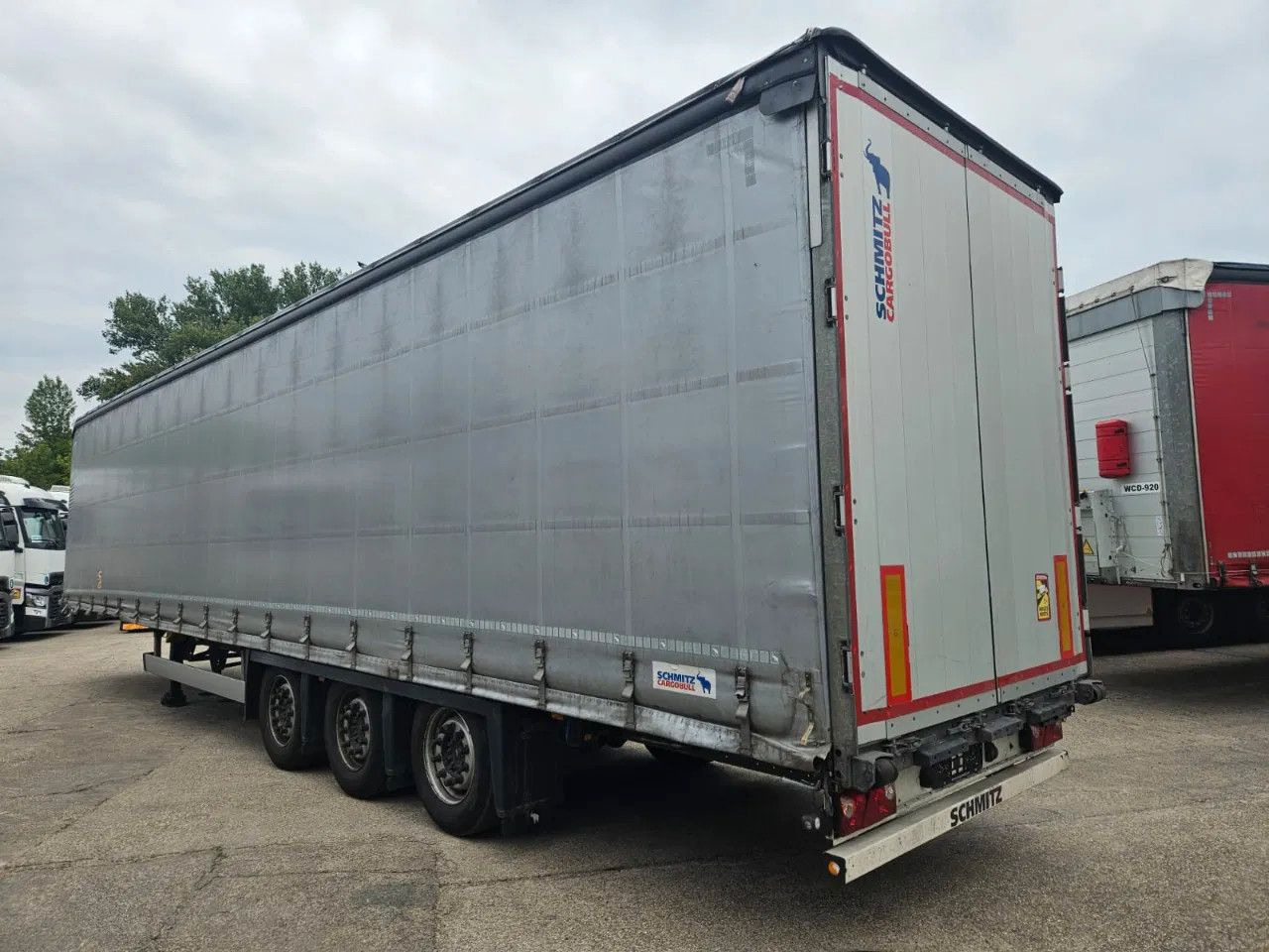 Schmitz Cargobull SCB S3T VARIOS 2 units! Lifting Axle A&C, XL Cod - Semirremolque lona: foto 4 Schmitz Cargobull SCB S3T VARIOS 2 units! Lifting Axle A&C, XL Cod - Semirremolque lona: foto 4