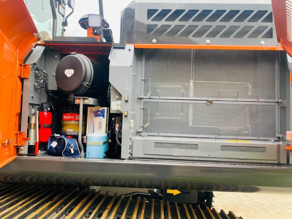 Excavadora de cadenas Hitachi ZX 300lc-7: foto 8