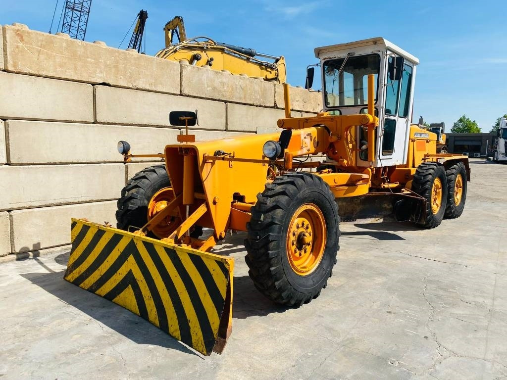 John Deere 570 A - Grader: foto 3 John Deere 570 A - Grader: foto 3