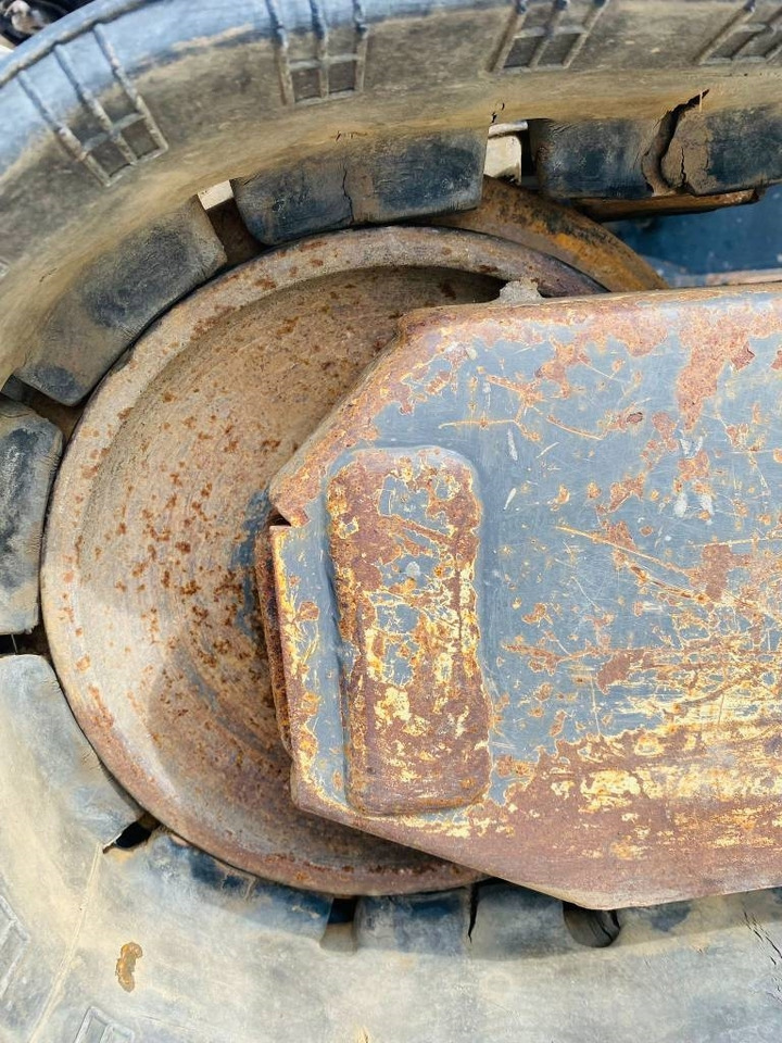 Miniexcavadora Volvo EC 18 C: foto 12