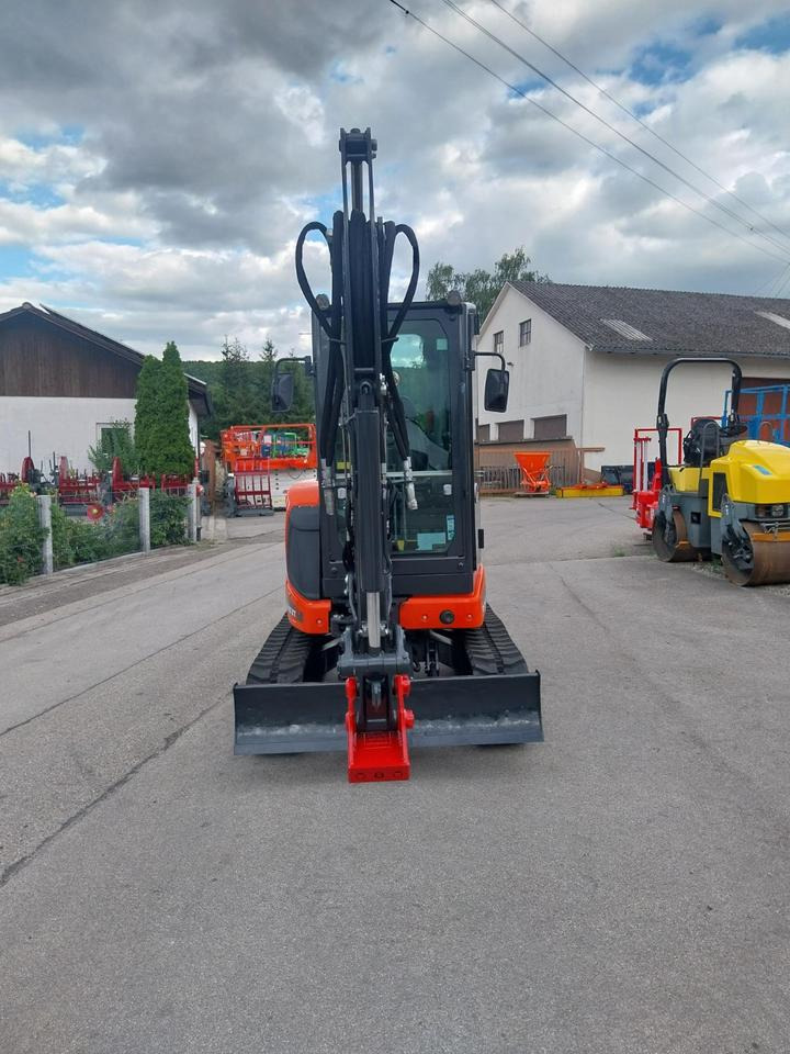 Eurocomach 25 Minibagger Kubota Bagger Kettenbagger - Miniexcavadora: foto 2 Eurocomach 25 Minibagger Kubota Bagger Kettenbagger - Miniexcavadora: foto 2