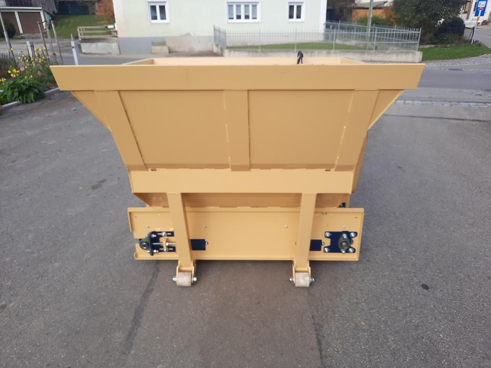 Liegeboxen Einstreugerät Futterverteilgerät Hoflader Radlader Cat - Maquinaria ganadera: foto 4 Liegeboxen Einstreugerät Futterverteilgerät Hoflader Radlader Cat - Maquinaria ganadera: foto 4