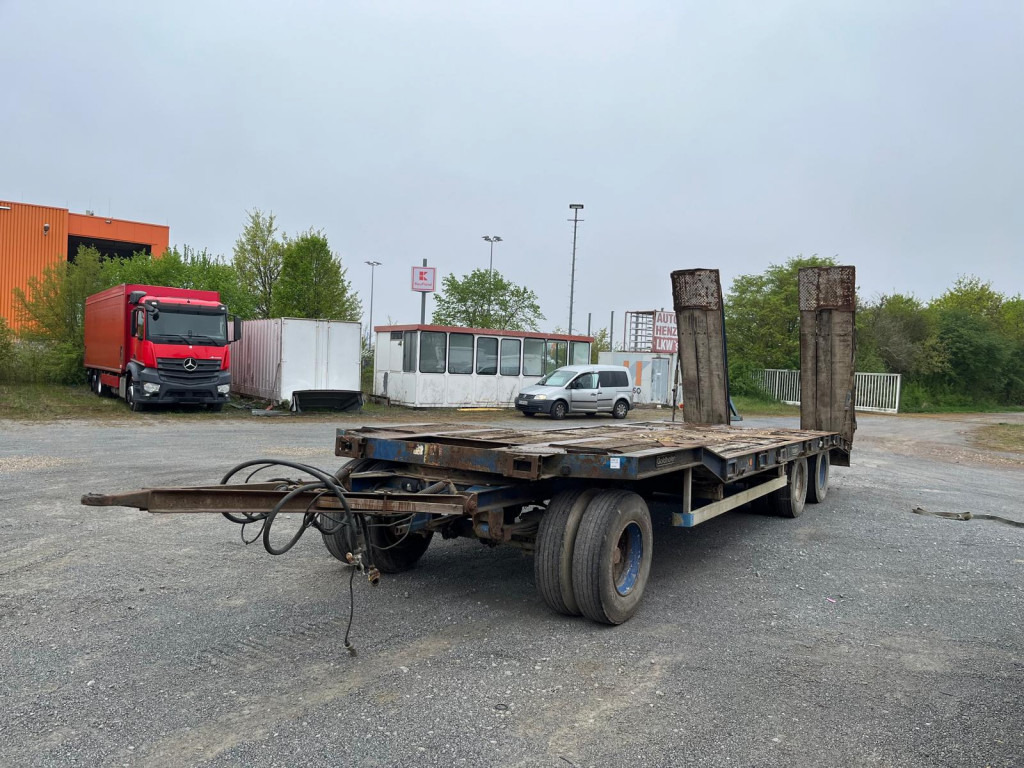 GOLDHOFER Tieflader TU 3-24 80 Tiefladeranhänger Rampen - Remolque góndola rebajadas: foto 1 GOLDHOFER Tieflader TU 3-24 80 Tiefladeranhänger Rampen - Remolque góndola rebajadas: foto 1