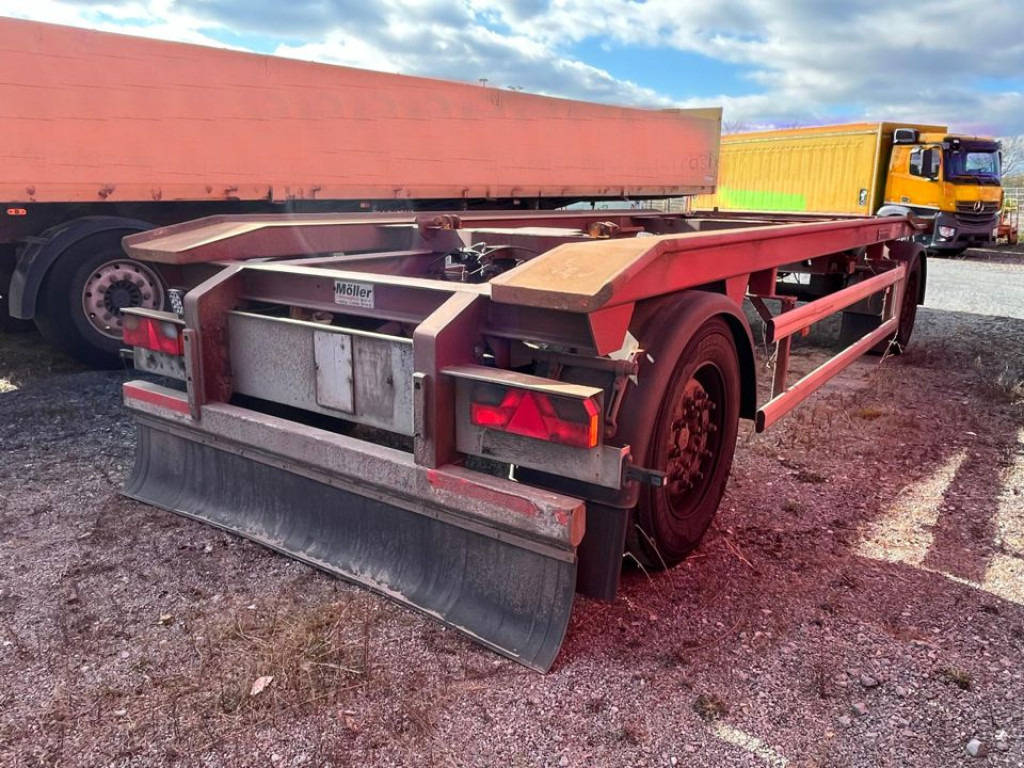 HUEFFERMANN HUEFFERMANN 2-achs Abrollanhänger Containeranhänger HAR 18.70 Außenrollenanhg. - Remolque multilift/ Portacontenedores de cadenas: foto 5 HUEFFERMANN HUEFFERMANN 2-achs Abrollanhänger Containeranhänger HAR 18.70 Außenrollenanhg. - Remolque multilift/ Portacontenedores de cadenas: foto 5