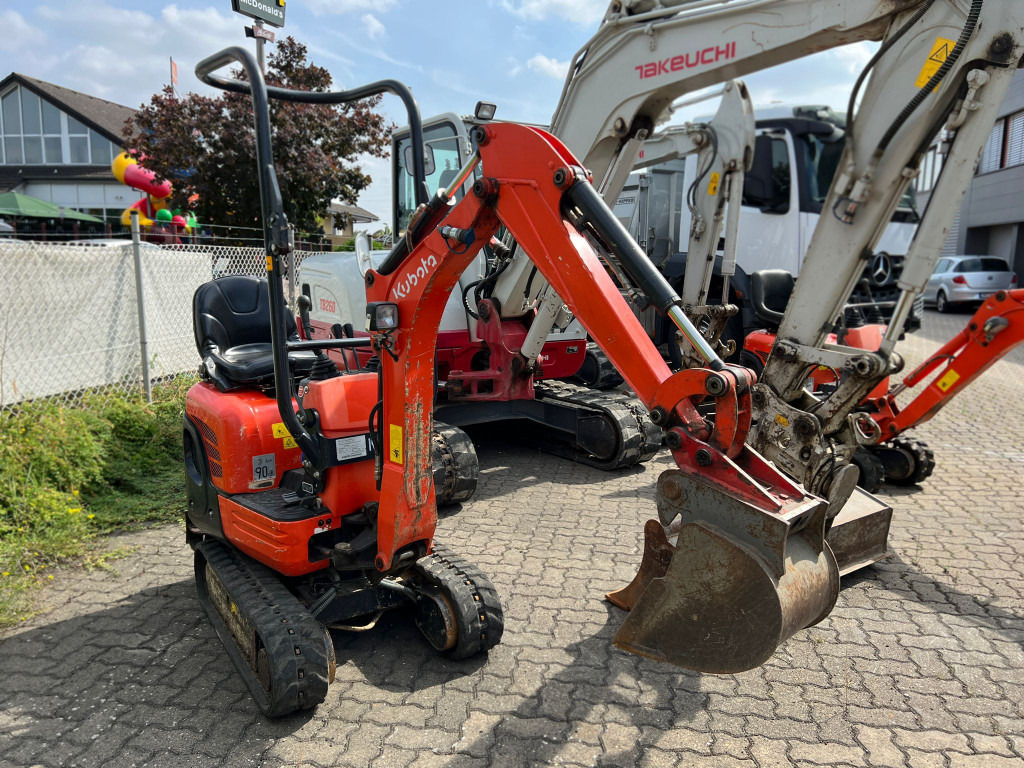 KUBOTA Minibagger K 008 - 3 Minibagger nur 1049h - Miniexcavadora: foto 2 KUBOTA Minibagger K 008 - 3 Minibagger nur 1049h - Miniexcavadora: foto 2