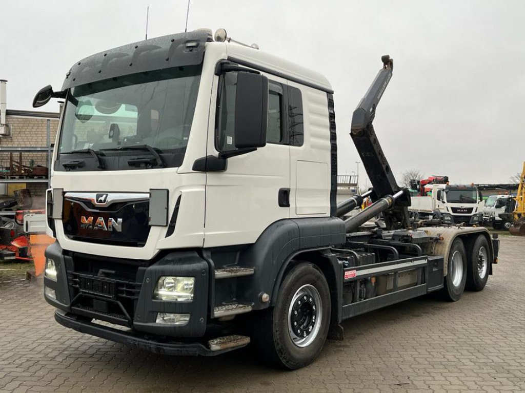 MAN TG-S 26.460 6x2-2 BL Abrollkipper Meiller, Funk - Camión multibasculante: foto 1 MAN TG-S 26.460 6x2-2 BL Abrollkipper Meiller, Funk - Camión multibasculante: foto 1