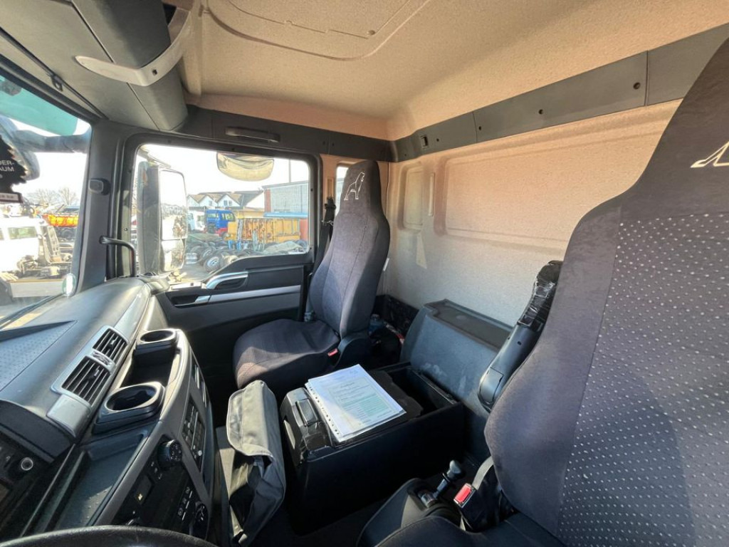 MAN TG-S 35.460 8x6 BB 4 Achs Muldenkipper Meiller 18m³ - Dúmper: foto 3 MAN TG-S 35.460 8x6 BB 4 Achs Muldenkipper Meiller 18m³ - Dúmper: foto 3