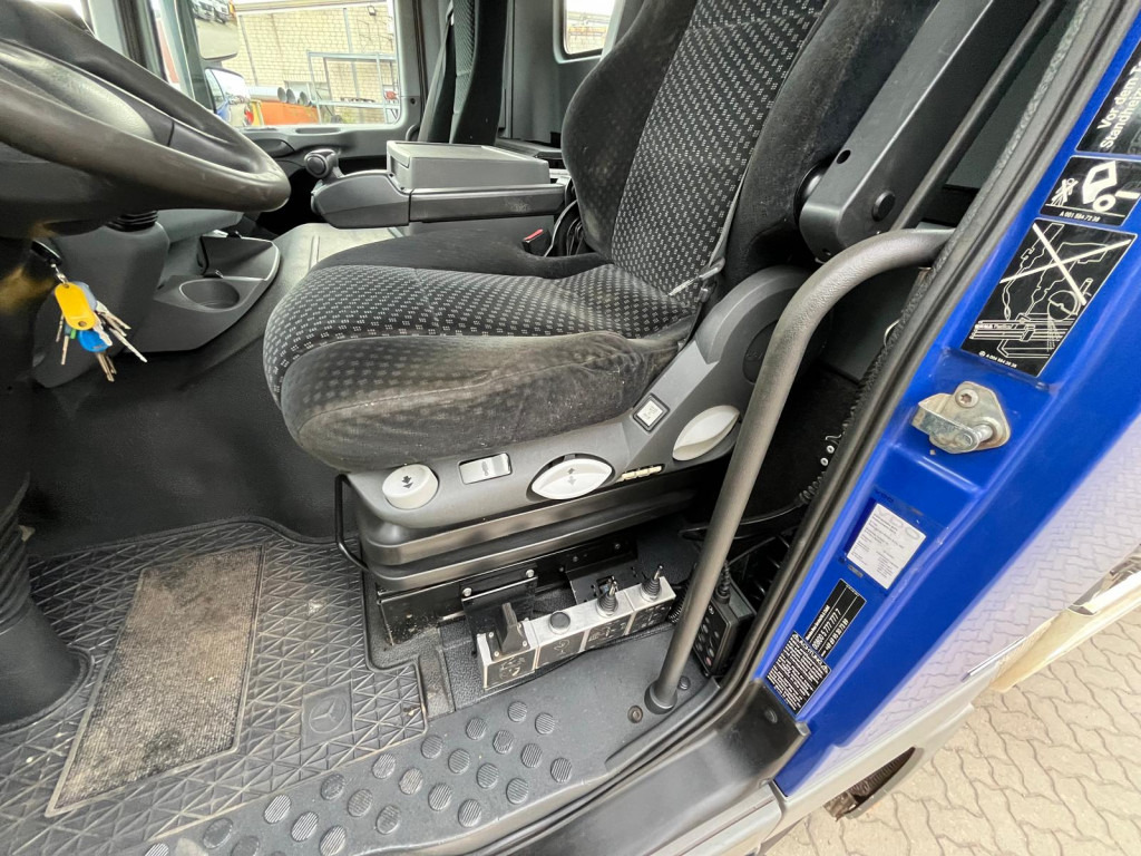 MERCEDES-BENZ Actros 2541 L6x2 Abrollkipper Meiller Schub+Knick - Camión multibasculante: foto 2 MERCEDES-BENZ Actros 2541 L6x2 Abrollkipper Meiller Schub+Knick - Camión multibasculante: foto 2