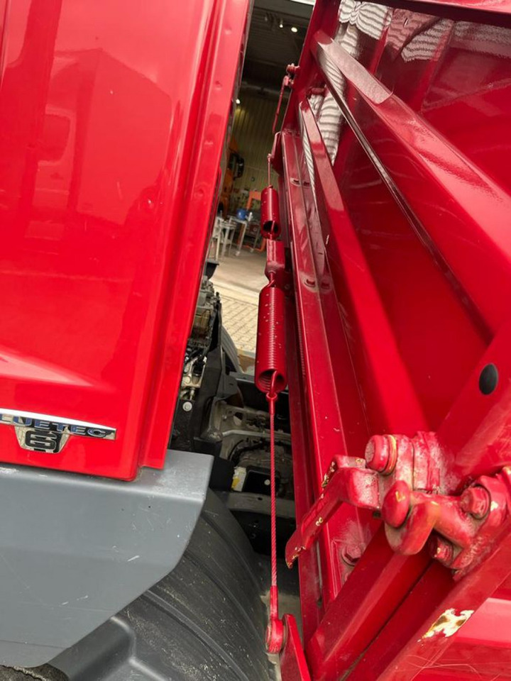 MERCEDES-BENZ Atego 818 K 2-Achs Kipper Meiller - Furgoneta basculante: foto 4 MERCEDES-BENZ Atego 818 K 2-Achs Kipper Meiller - Furgoneta basculante: foto 4