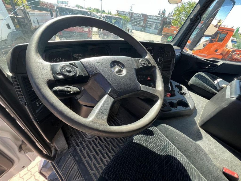 Mercedes-Benz Arocs 3240 B 8x4 4 Achs Muldenkipper Meiller - Camión volquete: foto 5 Mercedes-Benz Arocs 3240 B 8x4 4 Achs Muldenkipper Meiller - Camión volquete: foto 5