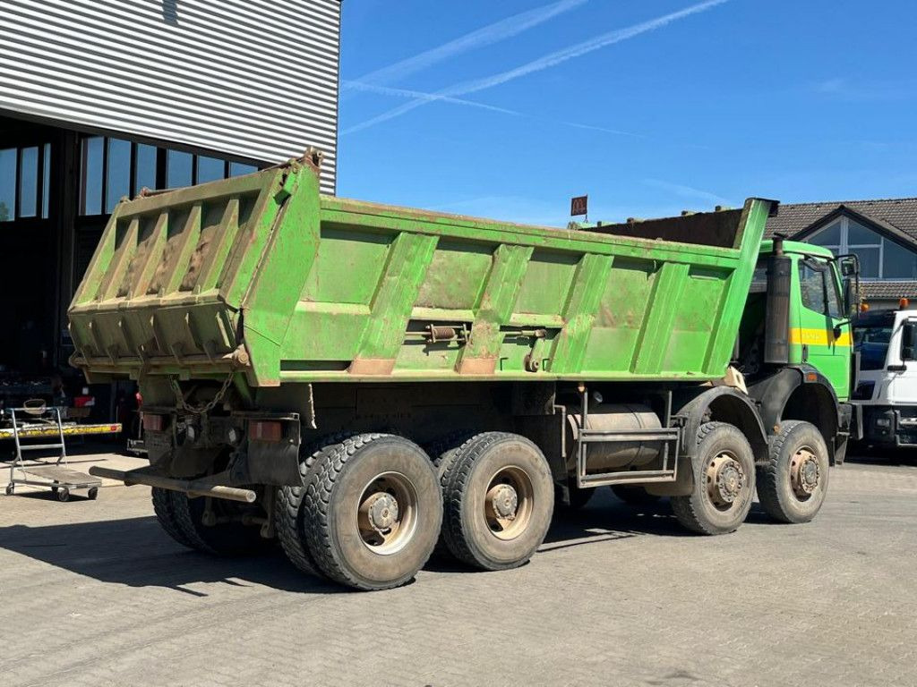 Mercedes-Benz SK 3535 AK 8x8 4 Achs Muldenkipper Meiller Deuts - Camión volquete: foto 4 Mercedes-Benz SK 3535 AK 8x8 4 Achs Muldenkipper Meiller Deuts - Camión volquete: foto 4