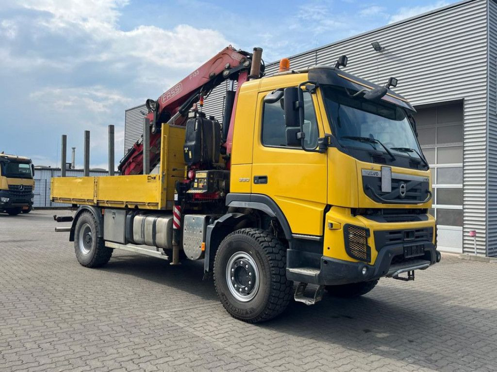 Volvo FM 330 4x4 Pritsche Kran Singelreifen Funkfernbe - Camión caja abierta, Camión grúa: foto 2 Volvo FM 330 4x4 Pritsche Kran Singelreifen Funkfernbe - Camión caja abierta, Camión grúa: foto 2