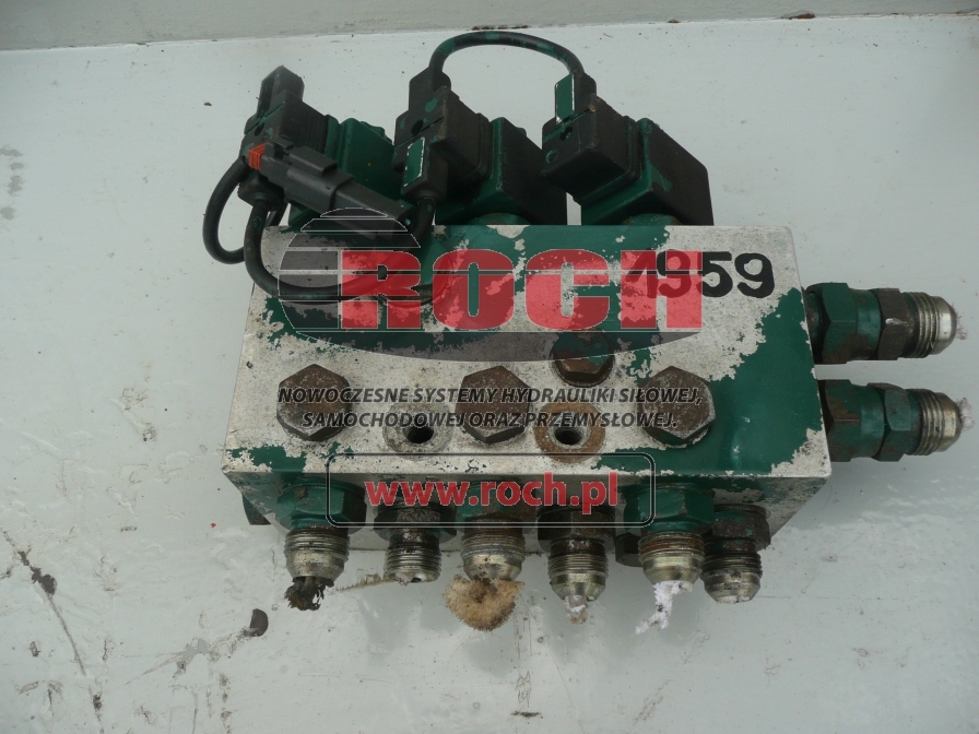 8F4403-K 302147 H5199/1 + CEWKI 12VDC - Válvula hidráulica para Carretilla elevadora: foto 1 8F4403-K 302147 H5199/1 + CEWKI 12VDC - Válvula hidráulica para Carretilla elevadora: foto 1