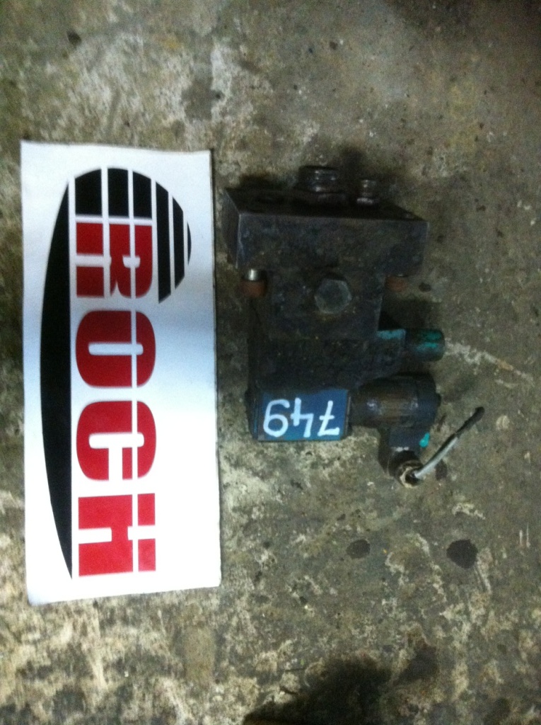 BOSCH 0810020401 315Bar 042 081WV04P1N139WS012/00A0 + CEWKA - Válvula hidráulica para Maquinaria de construcción: foto 1 BOSCH 0810020401 315Bar 042 081WV04P1N139WS012/00A0 + CEWKA - Válvula hidráulica para Maquinaria de construcción: foto 1