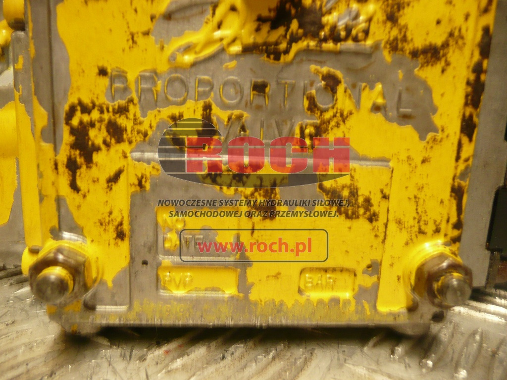 DANFOSS 5333 030CO2743 6136 30C02747 157Z8635 030C02746 PVP 290BAR - 1 SEKCYJNY + 157B4032 2117G011054 11-32VDC - Válvula hidráulica: foto 1 DANFOSS 5333 030CO2743 6136 30C02747 157Z8635 030C02746 PVP 290BAR - 1 SEKCYJNY + 157B4032 2117G011054 11-32VDC - Válvula hidráulica: foto 1