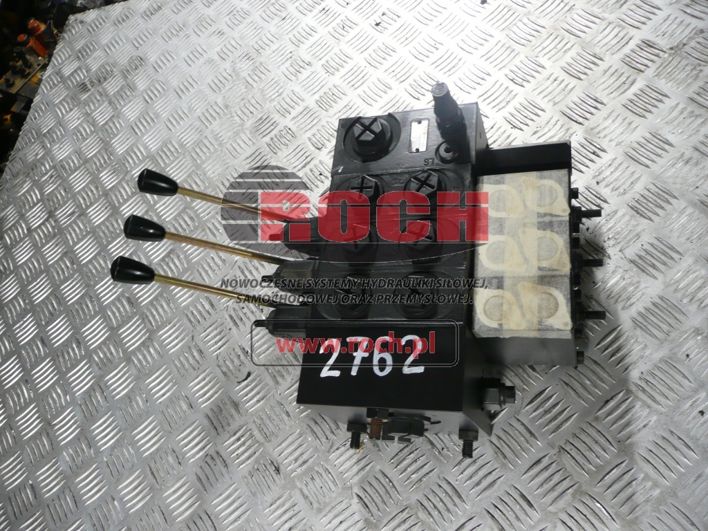 WIRTGEN 100746679 2120543 445 10564 - 3 SEKCYJNY - Válvula hidráulica: foto 1 WIRTGEN 100746679 2120543 445 10564 - 3 SEKCYJNY - Válvula hidráulica: foto 1