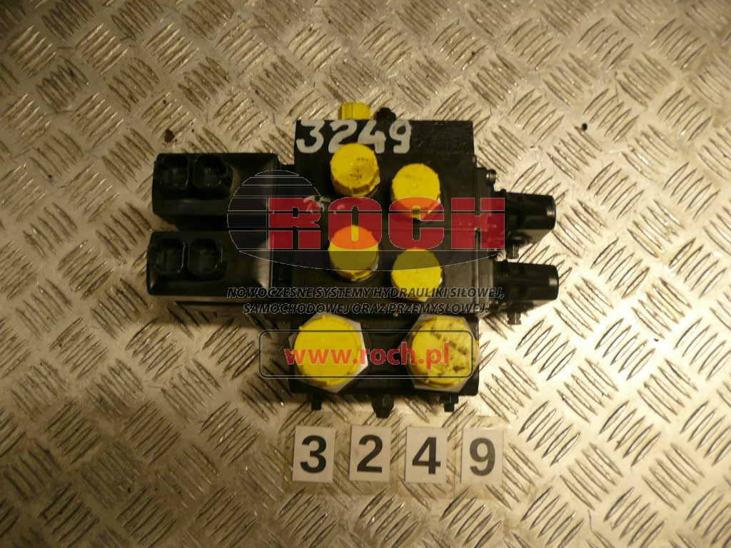 WIRTGEN 3149760 83119882 - 2 SEKCYJNY + 11172734 11-32VDC - Válvula hidráulica: foto 2 WIRTGEN 3149760 83119882 - 2 SEKCYJNY + 11172734 11-32VDC - Válvula hidráulica: foto 2