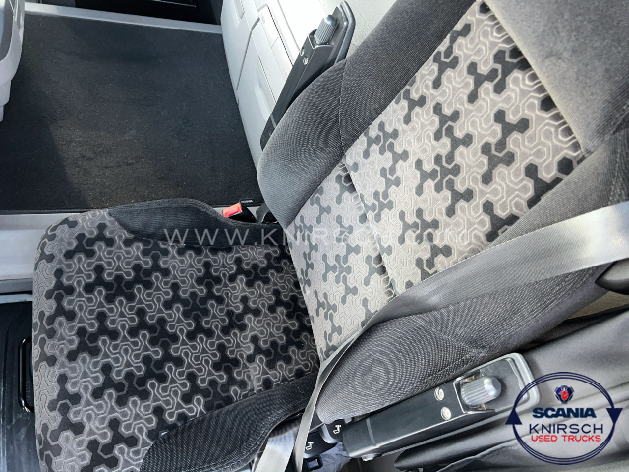 SCANIA R 450 A4x2LA - Cabeza tractora: foto 4 SCANIA R 450 A4x2LA - Cabeza tractora: foto 4